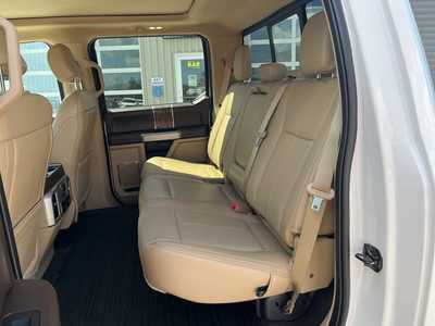 2020 Ford F150 Crew Cab, $27000. Photo 8