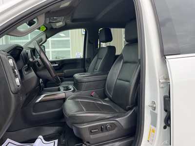 2020 GMC 2500 Crew Cab, $47000. Photo 2