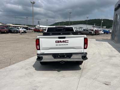 2020 GMC 1500 Crew Cab, $30000. Photo 6