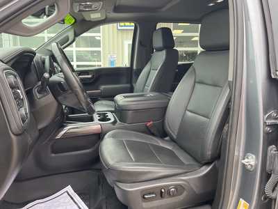 2021 Chevrolet 1500 Crew Cab, $35900. Photo 2