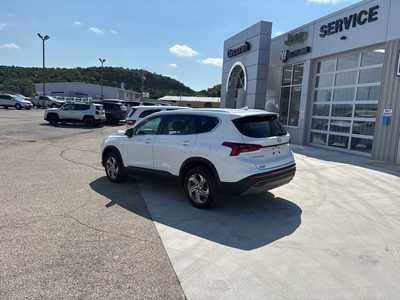 2022 Hyundai Santa Fe, $22000. Photo 10