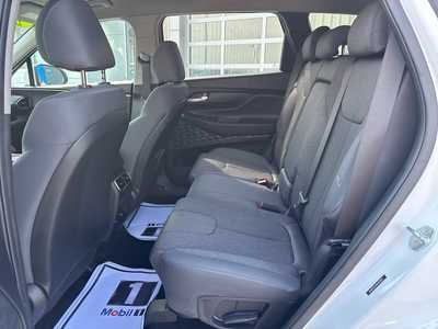 2022 Hyundai Santa Fe, $22000. Photo 6