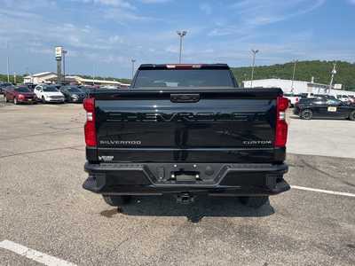 2025 Chevrolet 1500 Crew Cab, $51600. Photo 7