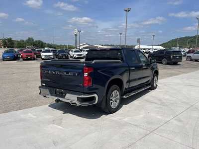 2020 Chevrolet 1500 Crew Cab, $32000. Photo 12