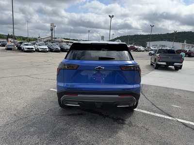 2026 Chevrolet Equinox, $37000. Photo 9