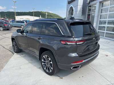 2023 Jeep Grand Cherokee, $43000. Photo 10