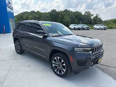 2023 Jeep Grand Cherokee, $43000. Photo 2