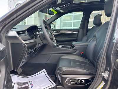 2023 Jeep Grand Cherokee, $43000. Photo 5