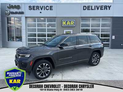 2023 Jeep Grand Cherokee, $43000. Photo 1