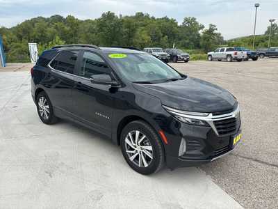 2022 Chevrolet Equinox, $25900. Photo 2