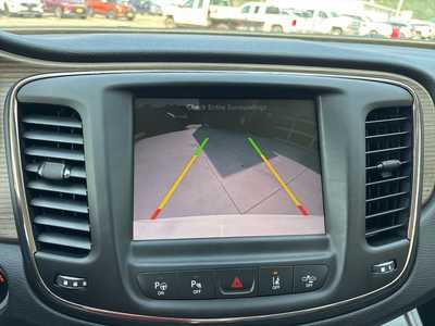 2015 Chrysler 200, $9000. Photo 7
