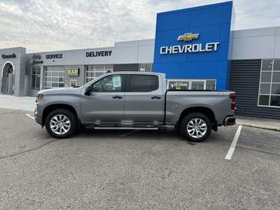 2025 Chevrolet 1500 Crew Cab, $50600. Photo 3