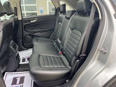 2023 Ford Edge, $30000. Photo 8