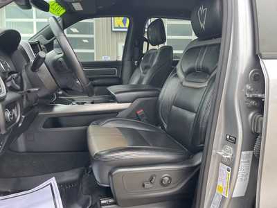2023 RAM 1500 Crew Cab, $37000. Photo 2