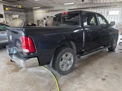 2018 RAM 1500 Crew Cab, $. Photo 2