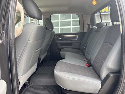 2018 RAM 1500 Crew Cab, $23500. Photo 6