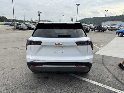 2026 Chevrolet Equinox, $34300. Photo 9