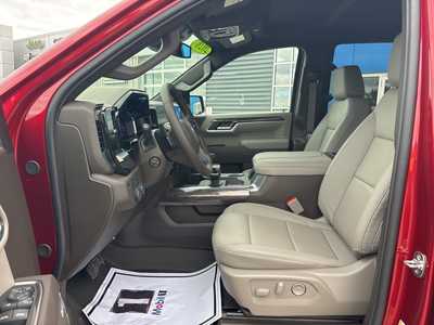 2026 Chevrolet 1500 Crew Cab, $67625. Photo 5