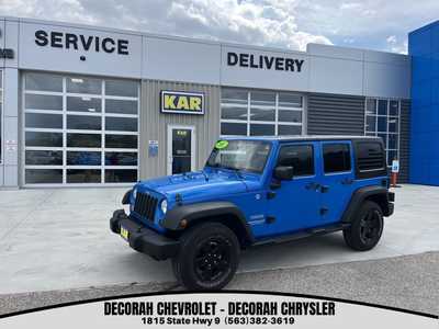 2011 Jeep Wrangler Unlimited, $11500. Photo 1
