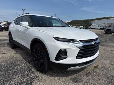 2022 Chevrolet Blazer, $29000. Photo 2