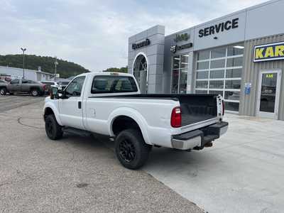 2016 Ford F250 Reg Cab, $22000. Photo 11