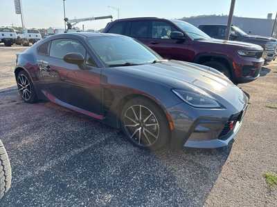 2022 Toyota GR86, $27000. Photo 2