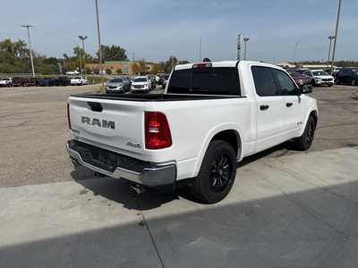 2025 RAM 1500 Crew Cab, $41000. Photo 11