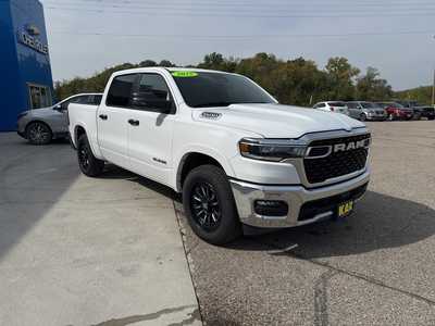 2025 RAM 1500 Crew Cab, $41000. Photo 2