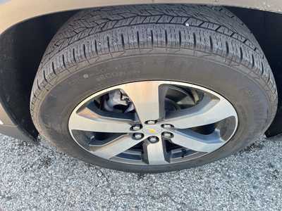 2022 Chevrolet Traverse, $34500. Photo 9