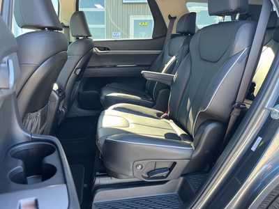 2024 Hyundai Palisade, $38900. Photo 8
