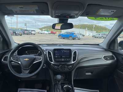 2024 Chevrolet Equinox, $29500. Photo 3