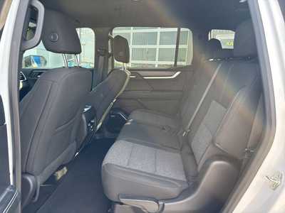 2025 GMC Acadia, $39500. Photo 6
