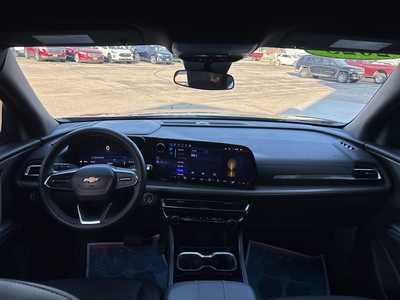 2025 Chevrolet Traverse, $40000. Photo 3