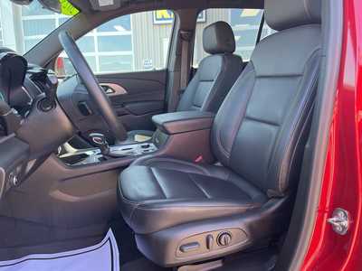 2023 Chevrolet Traverse, $31500. Photo 2