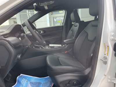 2026 Jeep Compass, $33100. Photo 2