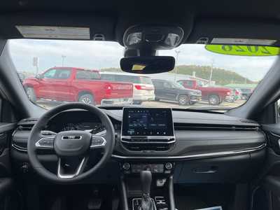 2026 Jeep Compass, $33100. Photo 3