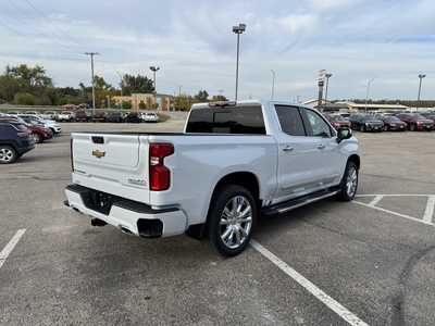2026 Chevrolet 1500 Crew Cab, $76500. Photo 3