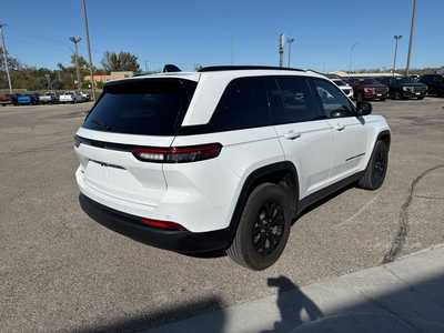 2024 Jeep Grand Cherokee, $32000. Photo 10
