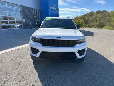 2024 Jeep Grand Cherokee, $32000. Photo 12