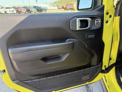 2022 Jeep Wrangler Unlimited, $42000. Photo 9