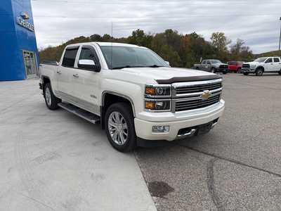 2014 Chevrolet 1500 Crew Cab, $26000. Photo 2