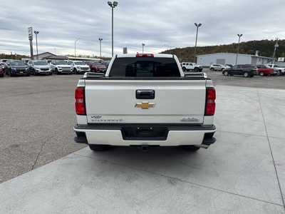 2014 Chevrolet 1500 Crew Cab, $26000. Photo 8