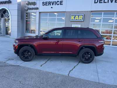 2024 Jeep Grand Cherokee, $32300. Photo 12