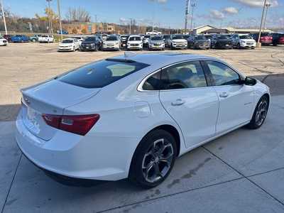 2024 Chevrolet Malibu, $20900. Photo 11
