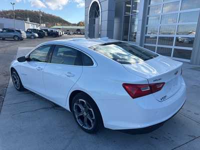 2024 Chevrolet Malibu, $20900. Photo 5