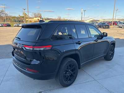 2024 Jeep Grand Cherokee, $32000. Photo 12