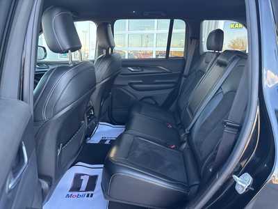 2024 Jeep Grand Cherokee, $32000. Photo 6