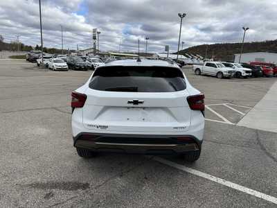 2026 Chevrolet Trax, $26500. Photo 10