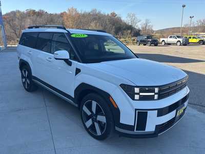 2025 Hyundai Santa Fe, $38000. Photo 2