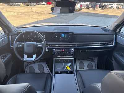 2025 Hyundai Santa Fe, $38000. Photo 3